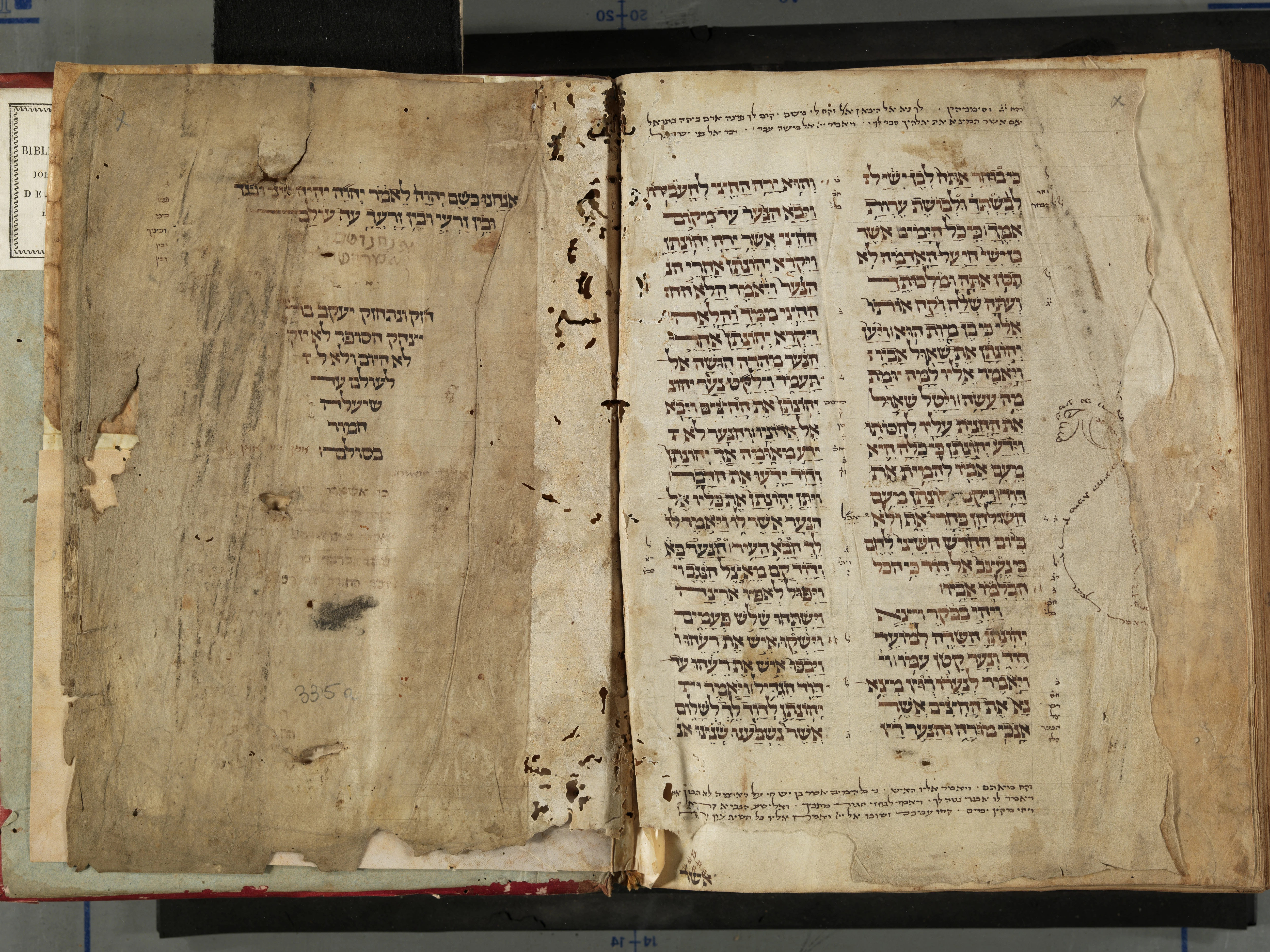 Image of item, e.g. a manuscript page